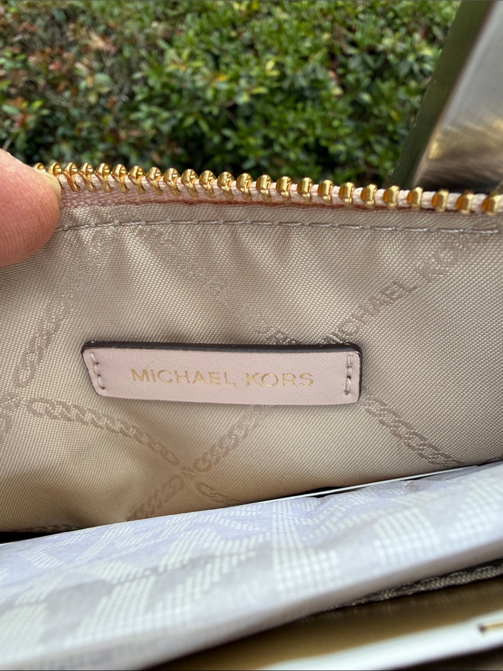Michael Kors Brown Logo Crossbody with Light Taupe Strap NWT - Picture 11 of 17